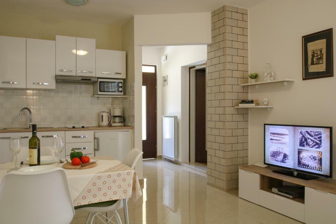 Apartments Supra Mare Рабац Экстерьер фото